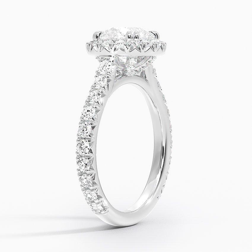 Vitgulds haloring med diamanter