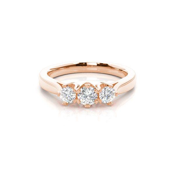 Trestensring i roséguld med diamanter
