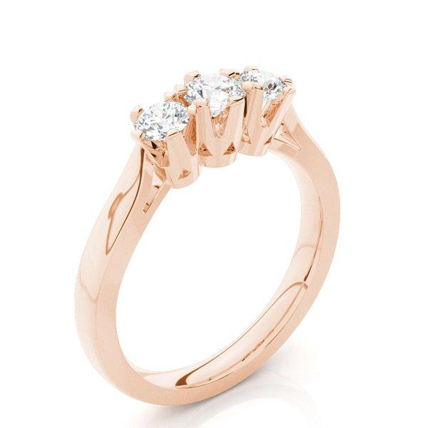 Trestensring i roséguld med diamanter