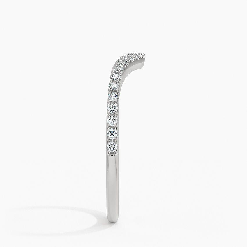 Vigselring i vitguld med diamanter