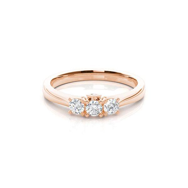 Trestensring i roséguld med diamanter