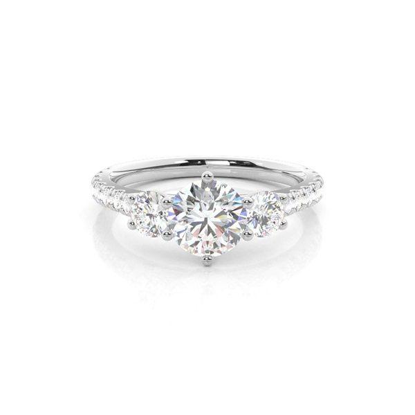 Trestensring i vitguld med diamanter
