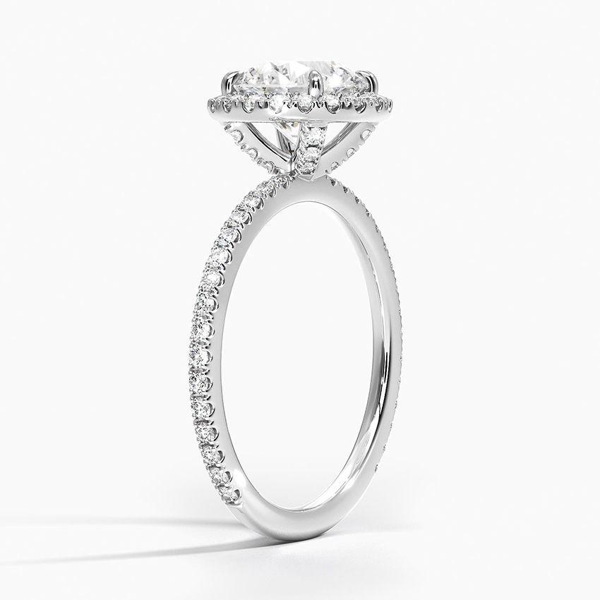 Vitgulds haloring med diamanter